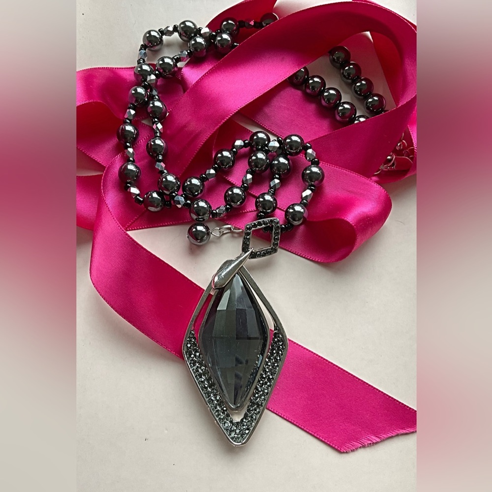 SPECIAL….Elegant Long Large Black Crystal Pendant Necklace. Onyx